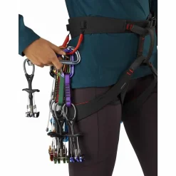 Shop C-Quence Harness Women'S Valjaat