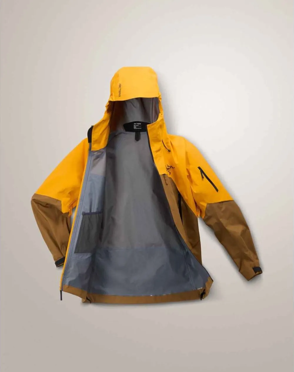 Flash Sale Rush Jacket M Vedenpitävät Takit