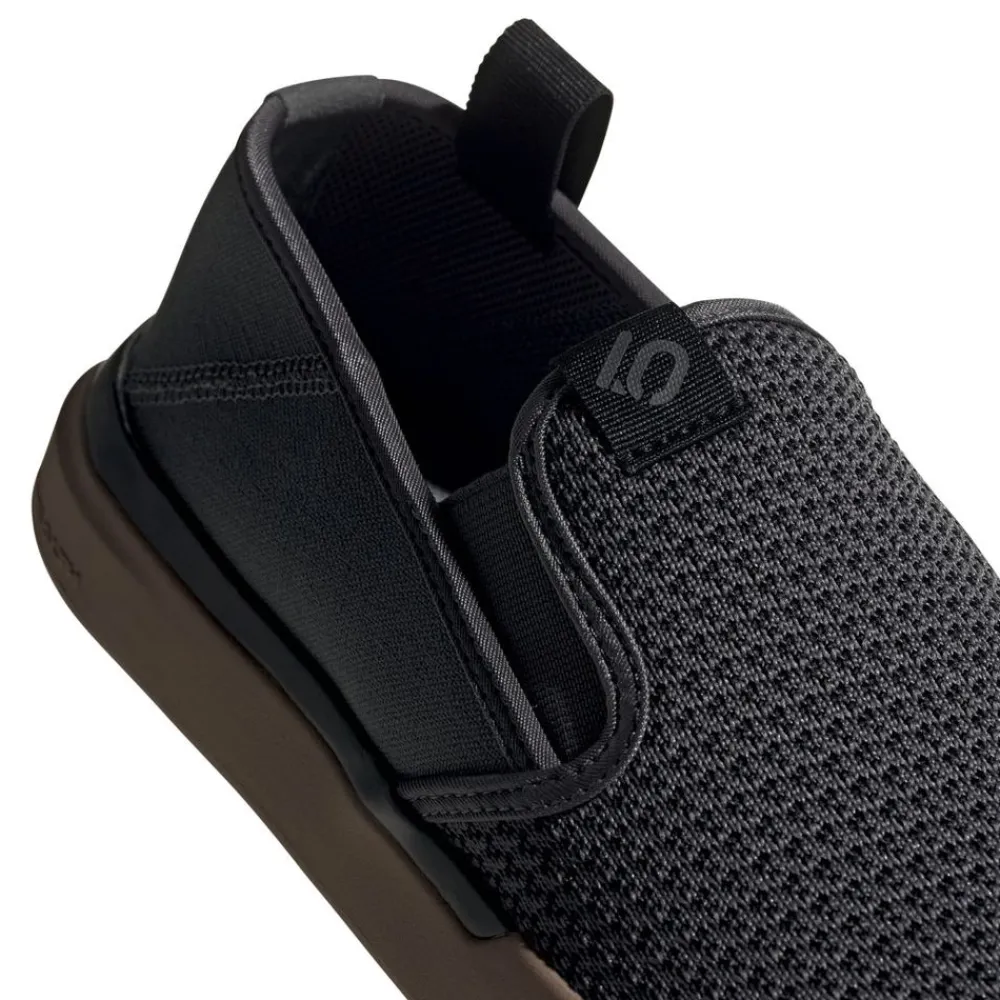 Online Sleuth Slip-On Pyöräilykengät