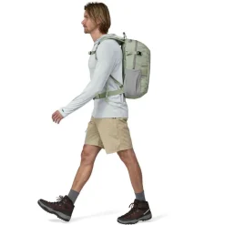 New Stealth Pack 30L Kalastusreput& Ja Liivit
